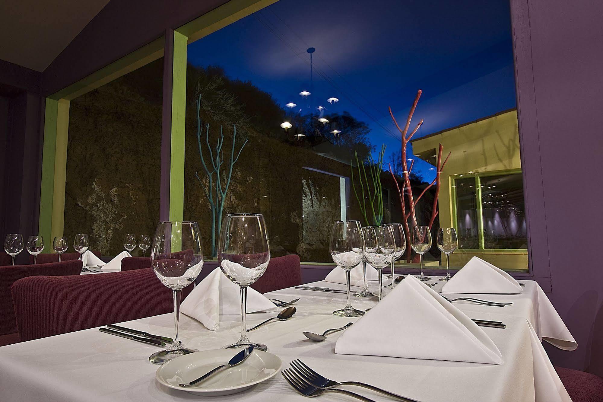Hotel Huacalera Exterior photo